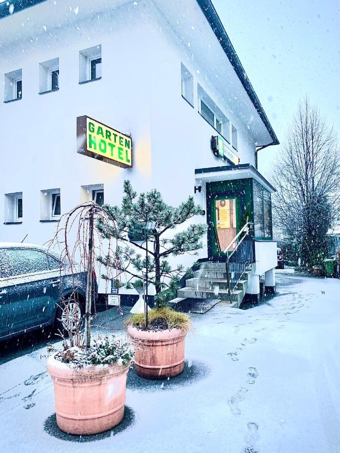 Gartenhotel Garni Pension B&B Инсбрук Екстериор снимка